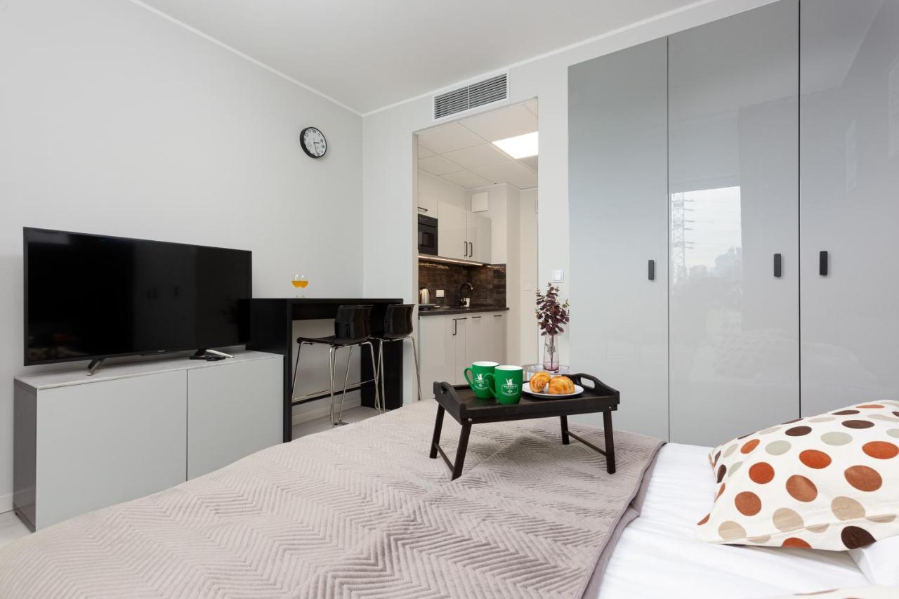 Business Center Apartments Warsaw Wola By Noclegi Renters Exterior photo