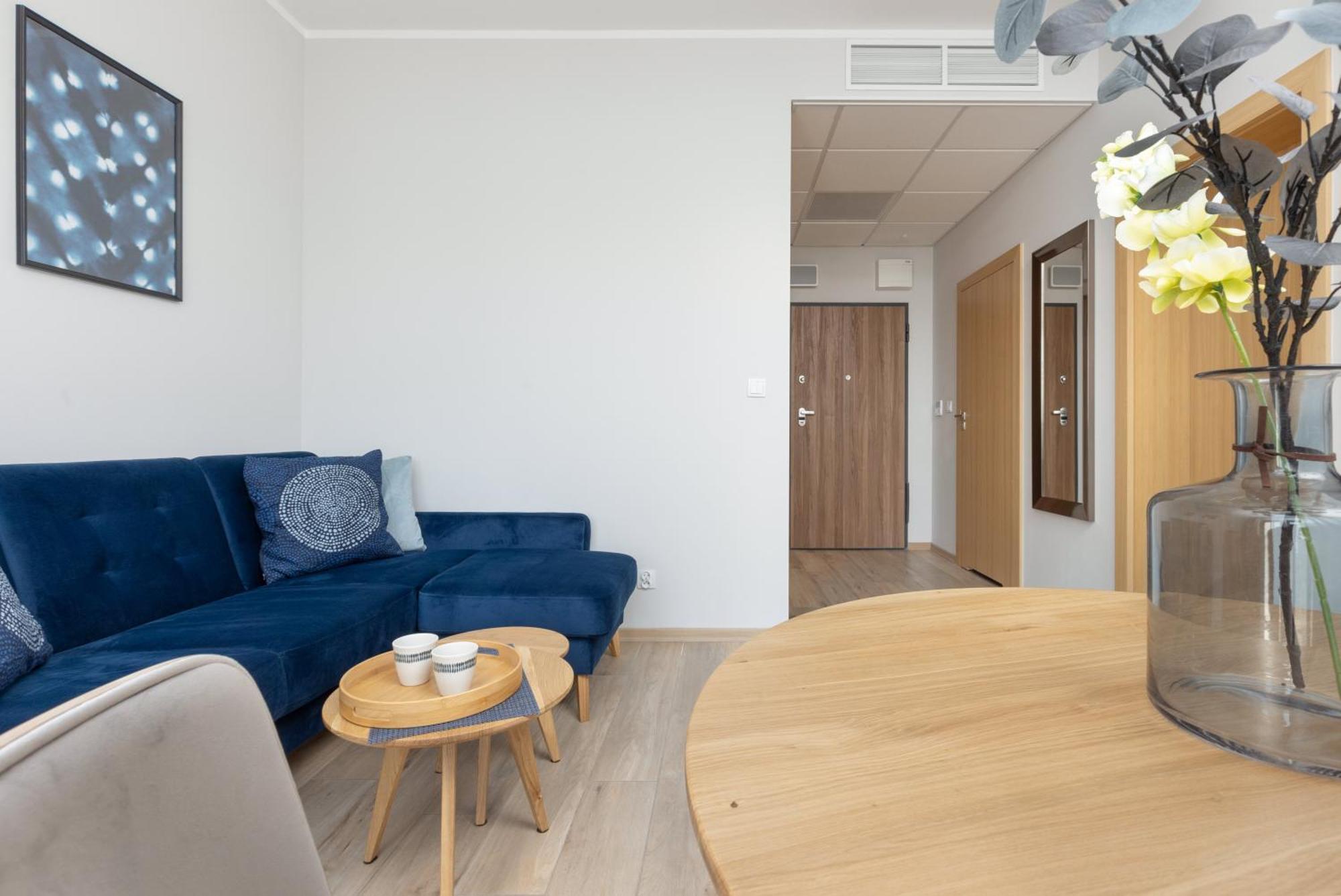 Business Center Apartments Warsaw Wola By Noclegi Renters Exterior photo