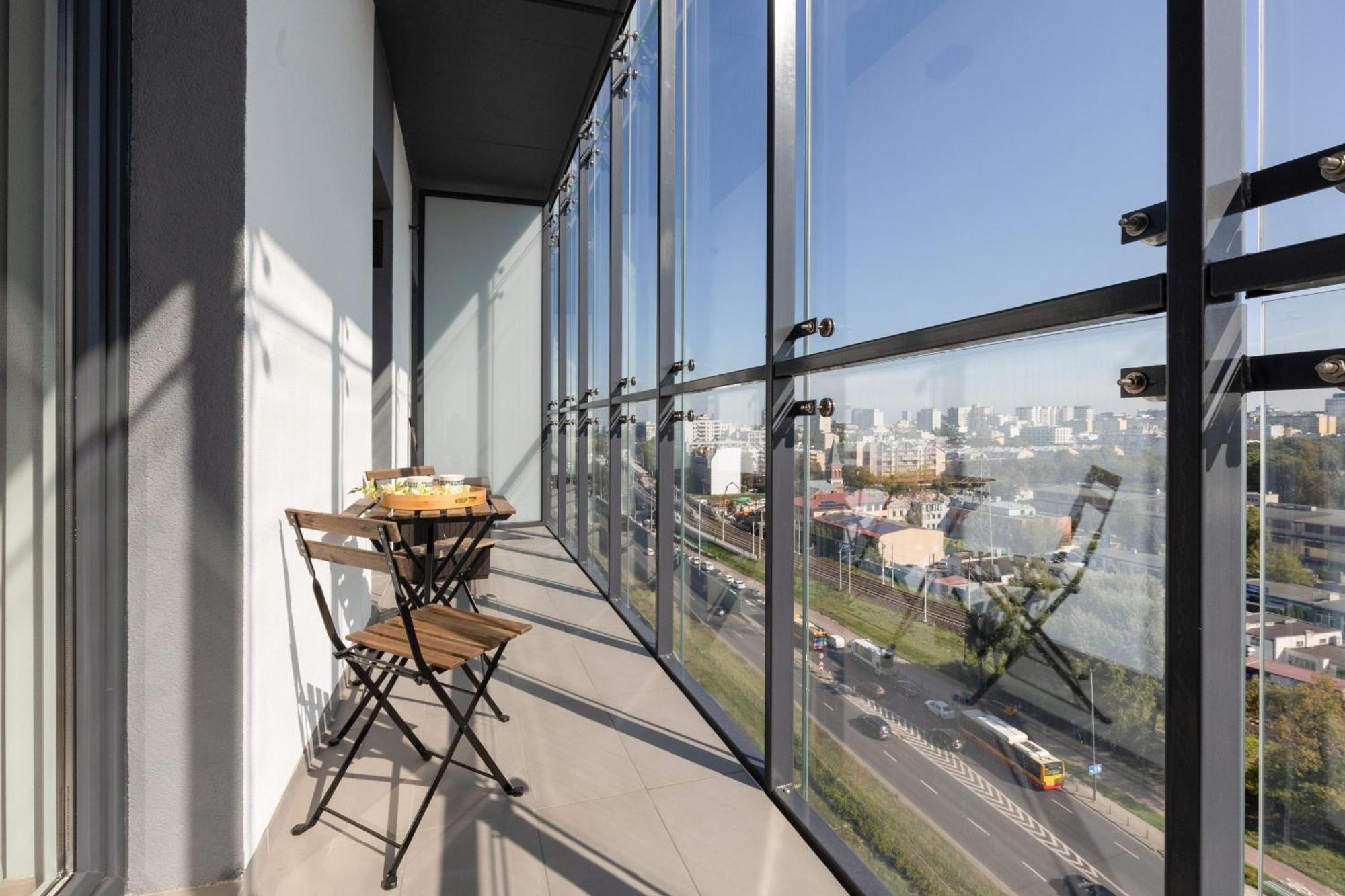 Business Center Apartments Warsaw Wola By Noclegi Renters Exterior photo